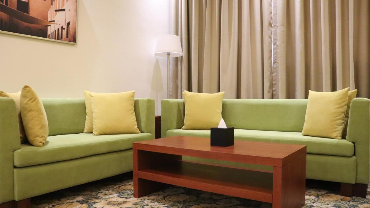 Al Riyadh Hotel Apartments Abu Dabi Exterior foto