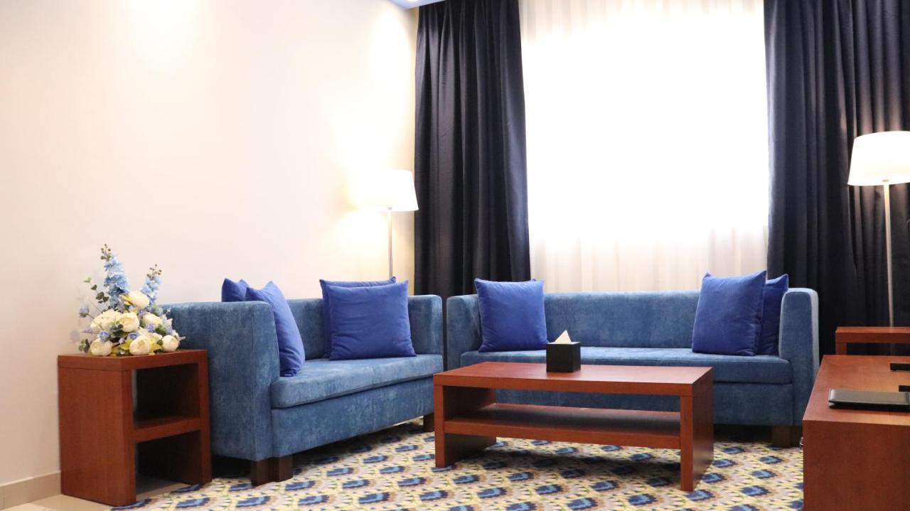 Al Riyadh Hotel Apartments Abu Dabi Exterior foto