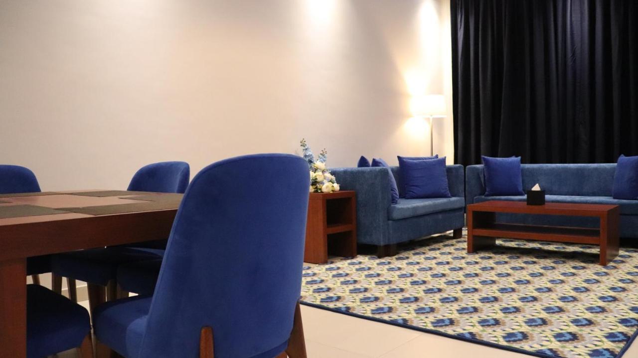Al Riyadh Hotel Apartments Abu Dabi Exterior foto