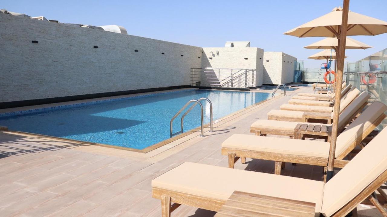 Al Riyadh Hotel Apartments Abu Dabi Exterior foto