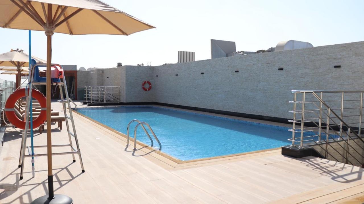 Al Riyadh Hotel Apartments Abu Dabi Exterior foto